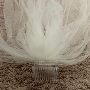 Wedding veil OFF WHITE